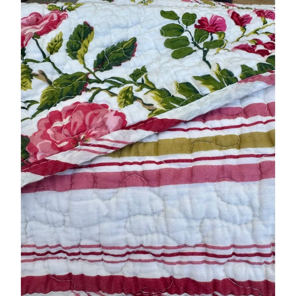 Floral Butterfly Quilted Throw Blanket Reversible Pink Rose Striped Twin White